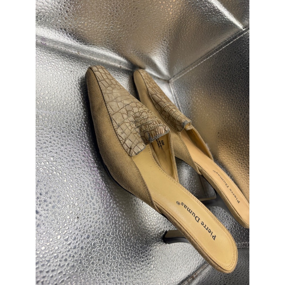 Pierre Dumas Womens Tan Faux Suede Croc - Picture 3 of 3